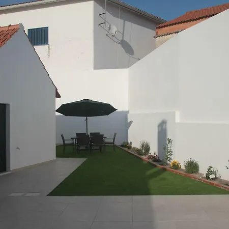 Vivenda Maria Da Nazare *