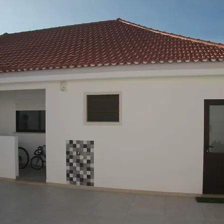 Holiday home Vivenda Maria Da Nazare *