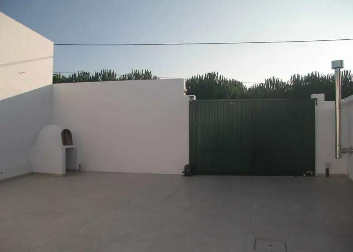 Vivenda Maria Da Nazaré Picamilho