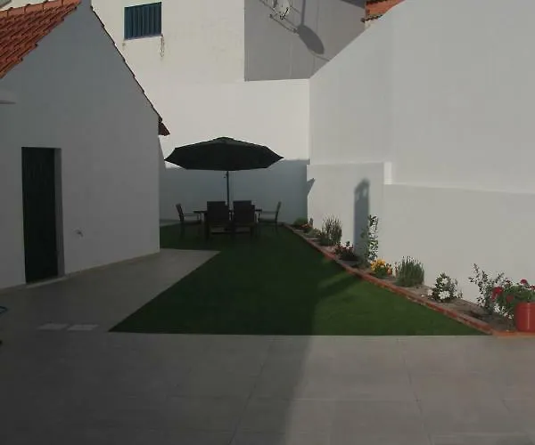 Vivenda Maria Da Nazare